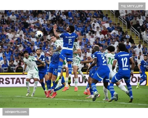 利雅得新月对阵吉达国民 传控体系与防守反击的战术碰撞